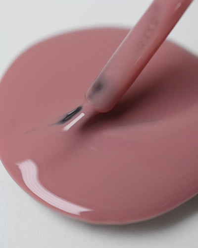 Stony mauve nail polish drop by sienna