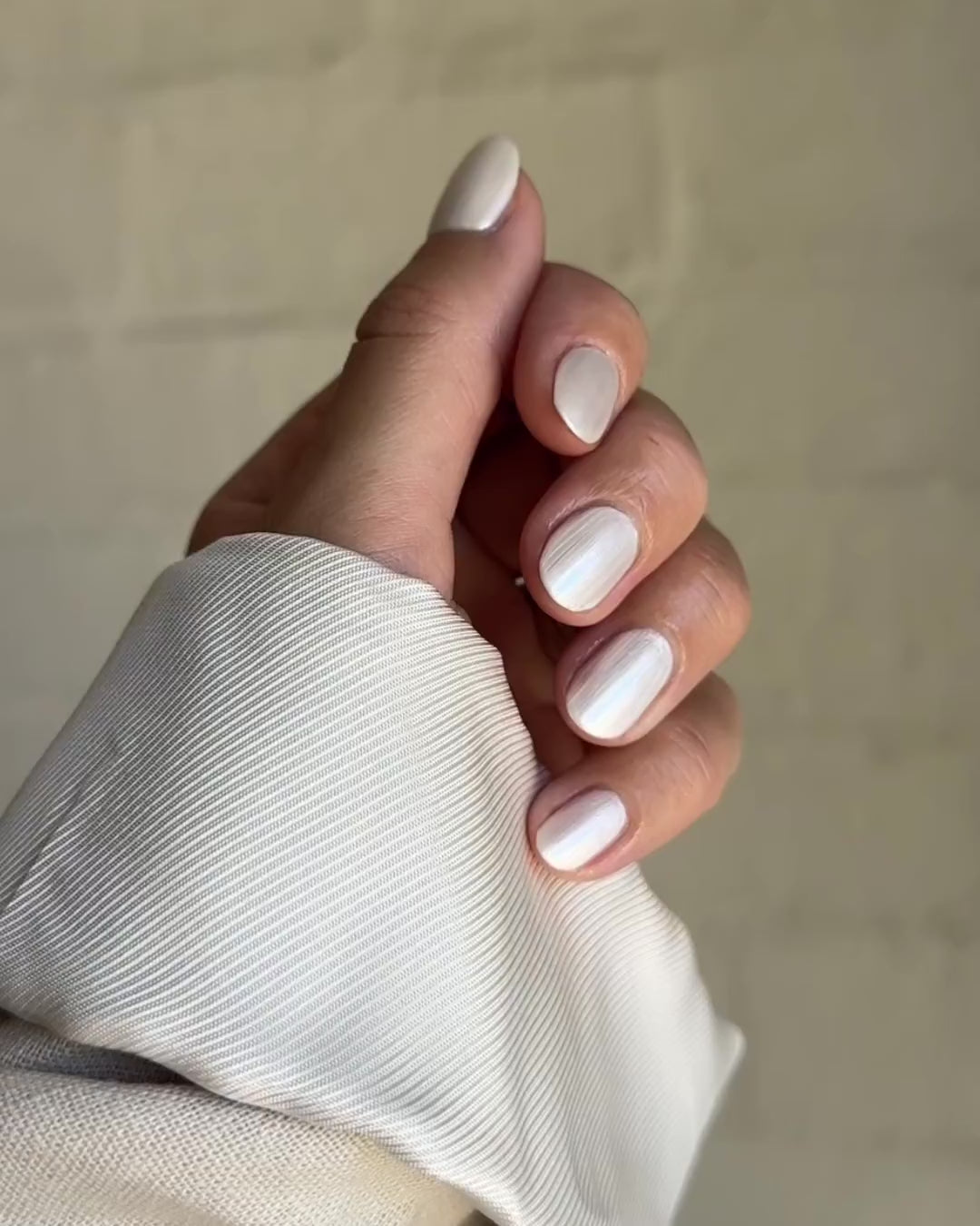 Aura Video being applied on fair skin tone